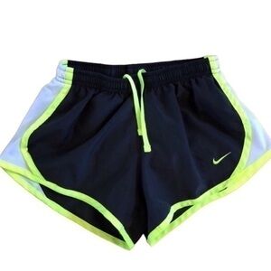 EUC Girl’s NIKE Dry Fit Shorts Size Small Charcoal gray & yellow